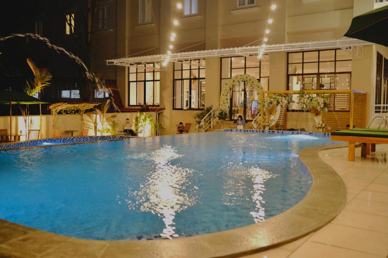 Hotel Villa Emitta Tomohon 外观 照片