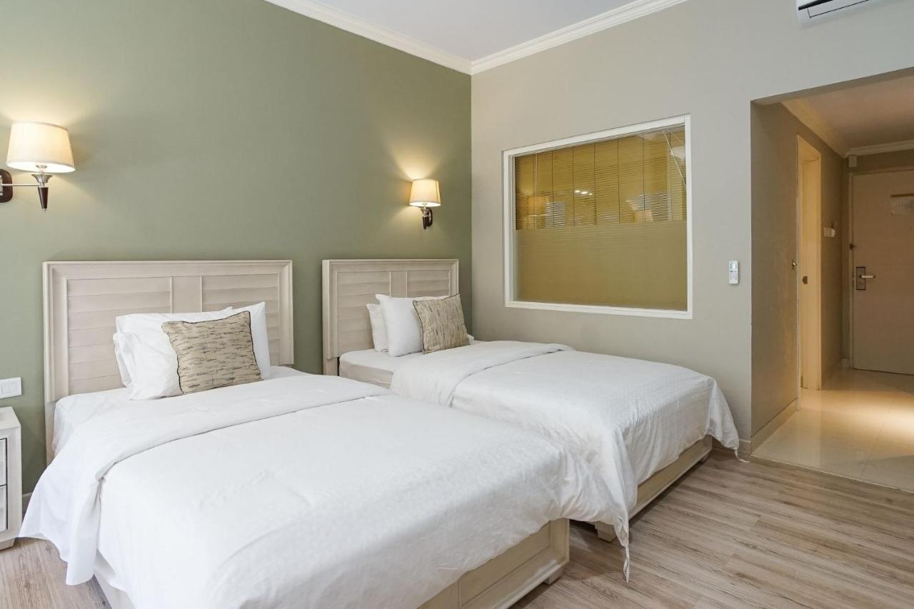 Hotel Villa Emitta Tomohon 外观 照片