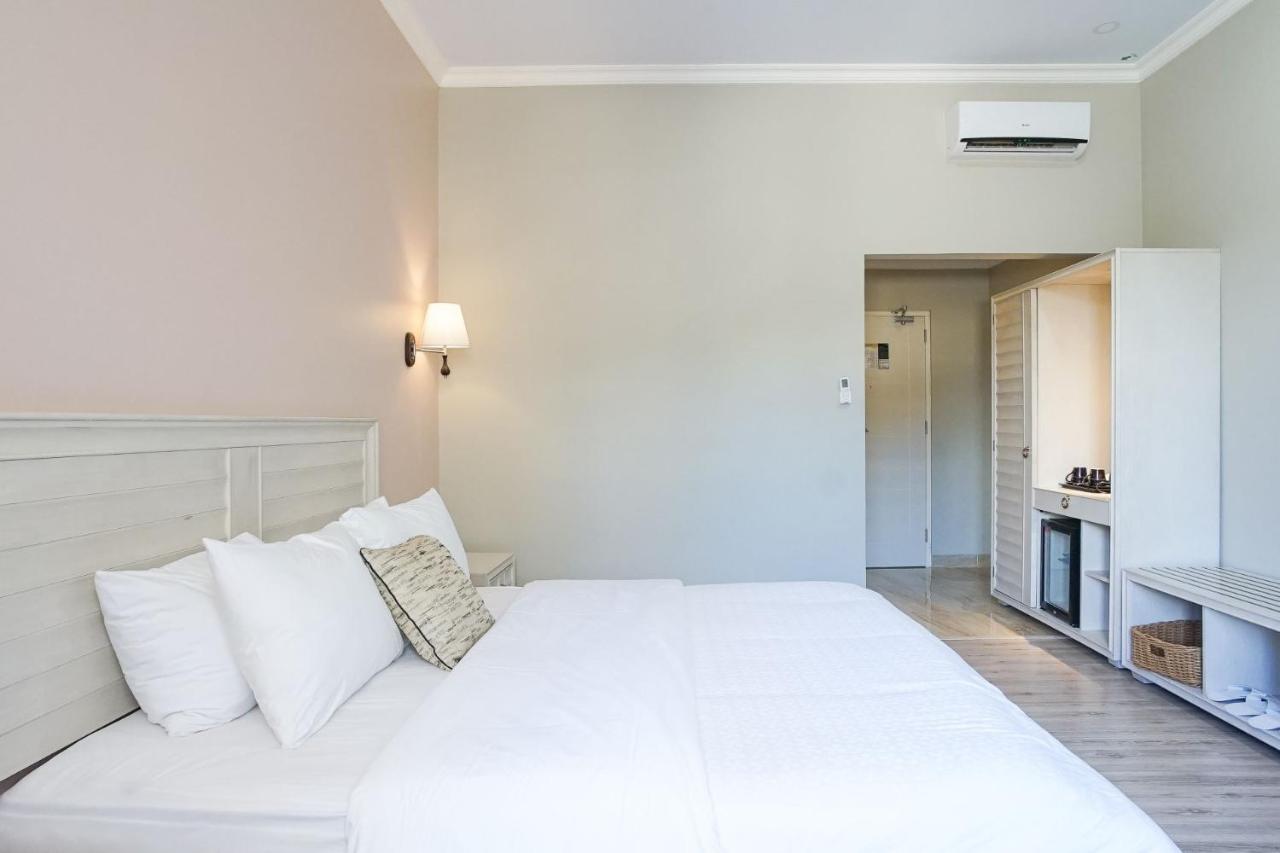 Hotel Villa Emitta Tomohon 外观 照片