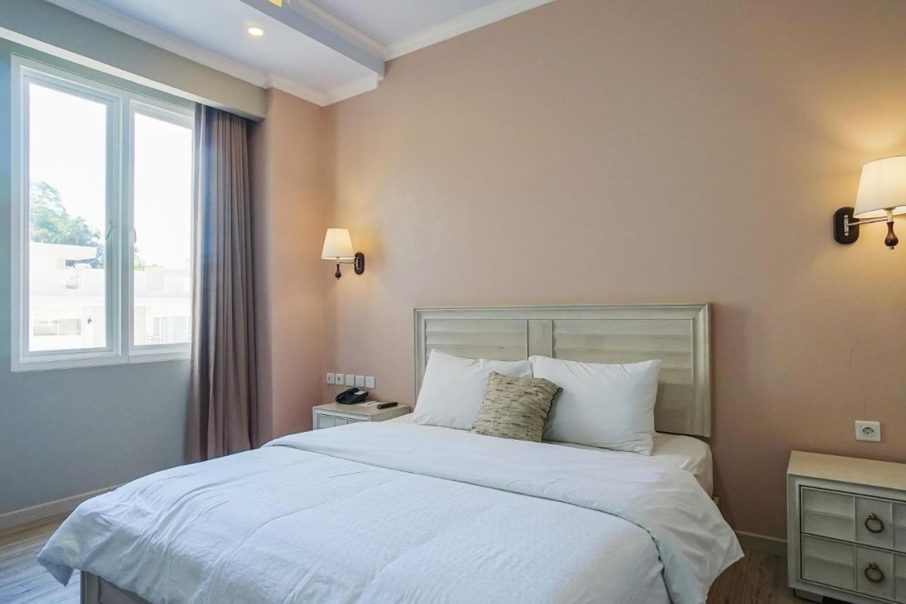 Hotel Villa Emitta Tomohon 外观 照片