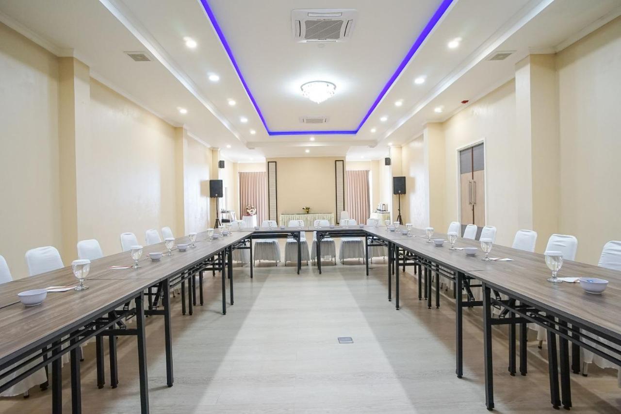 Hotel Villa Emitta Tomohon 外观 照片